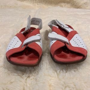 Arche Sandals